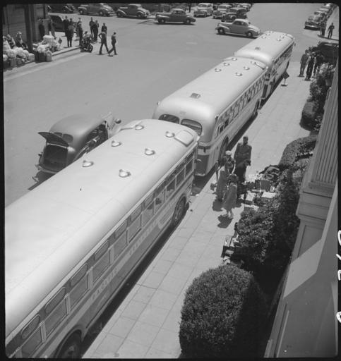 Photograph of Baggage Belonging to Evacuees of Japanese Ancestry Ready to Be Loaded into Moving Vans - NARA - 537703.jpg Scope and content Original caption Oakland Calif 1117 Oak Street -- Baggage belonging to evacuees of Japanese ancestry ...